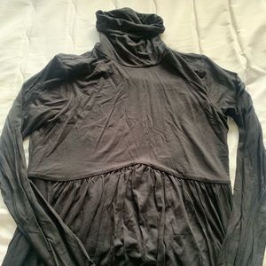 Maternity dress with turtle neck